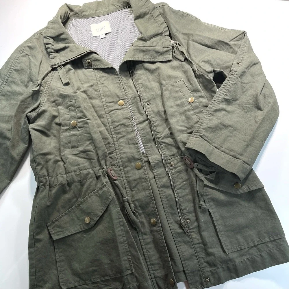 LOFT Army Green Jacket‎ Roll Tab Sleeves Medium Petite Full Zip Utility